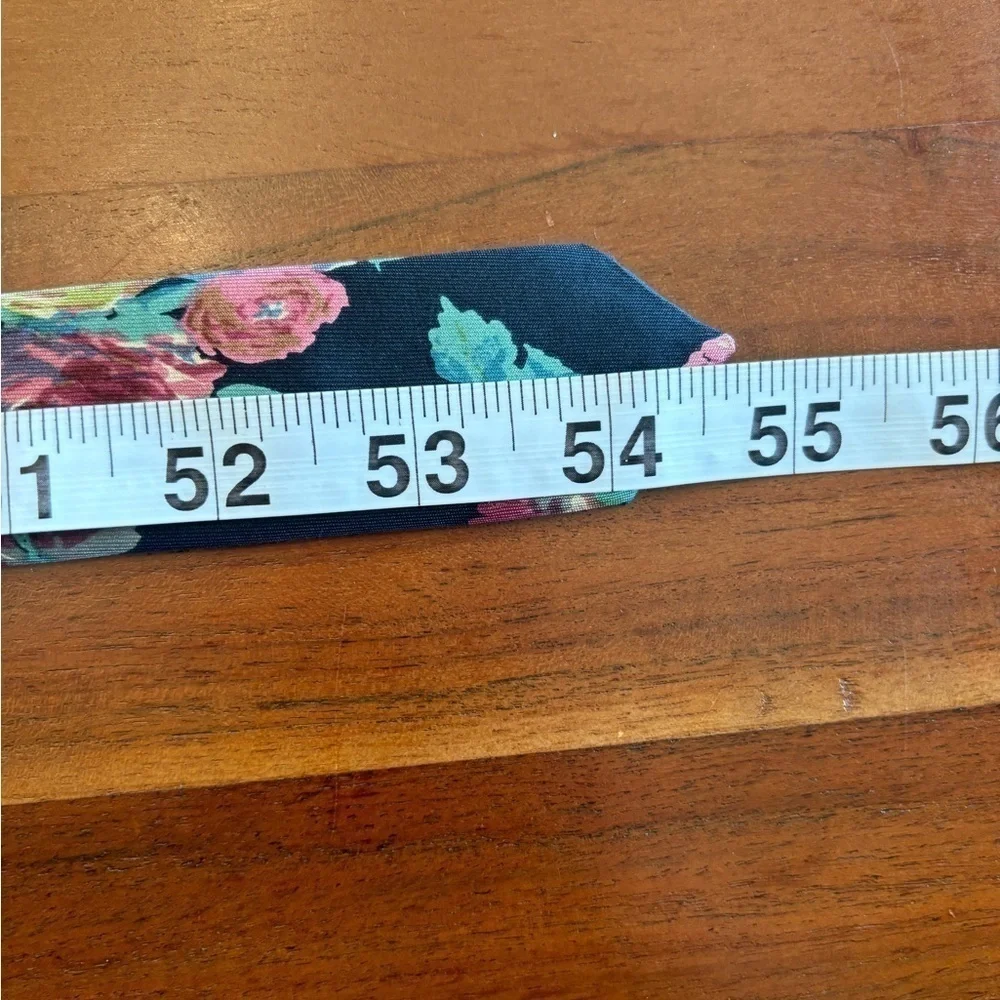Henri Christian Tie